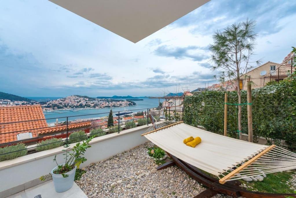 Walking Distance Old Town 120M2,Garden,View,Garage Daire Dubrovnik Dış mekan fotoğraf