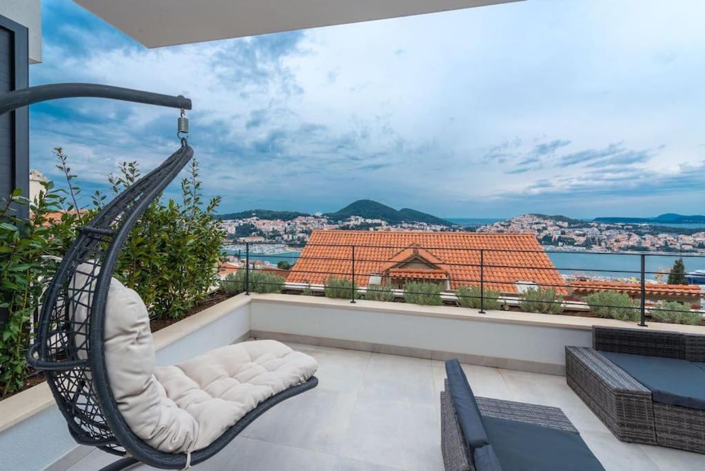 Walking Distance Old Town 120M2,Garden,View,Garage Daire Dubrovnik Dış mekan fotoğraf
