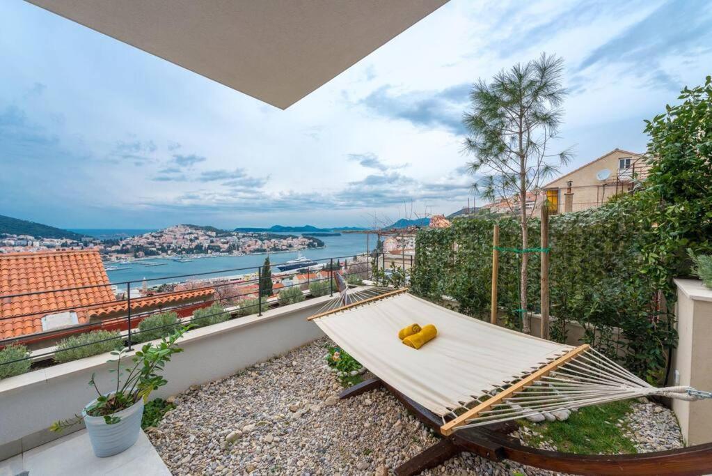 Walking Distance Old Town 120M2,Garden,View,Garage Daire Dubrovnik Dış mekan fotoğraf
