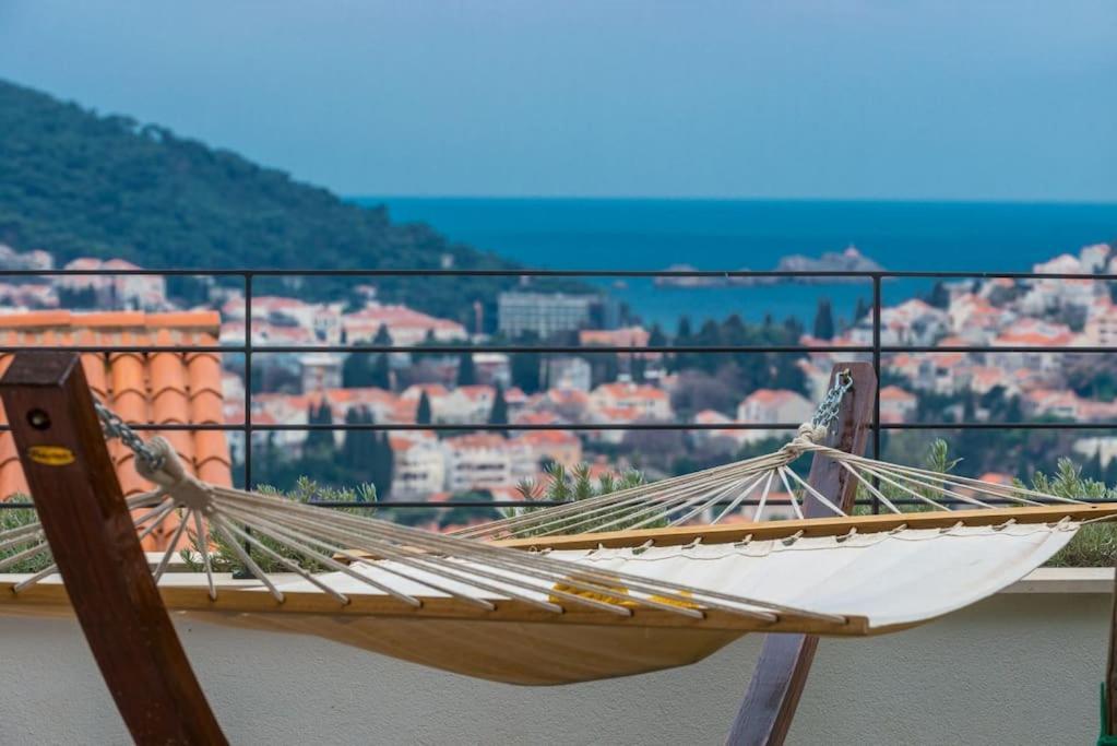 Walking Distance Old Town 120M2,Garden,View,Garage Daire Dubrovnik Dış mekan fotoğraf